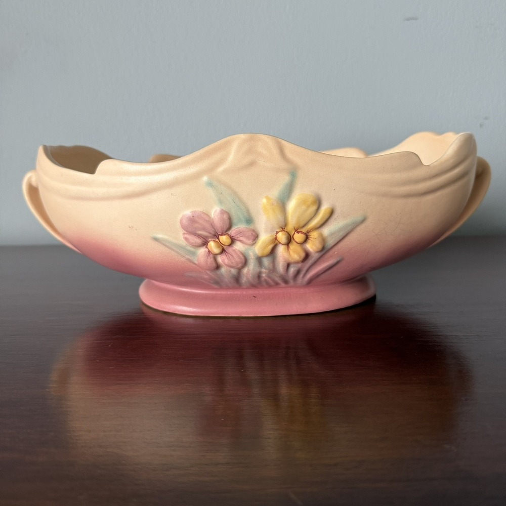 Hull USA Pottery 12" Console Centerpiece 409 Peach/Pink Iris Flowers 1950's